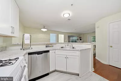 18805 Sparkling Water Drive #7/202, Germantown, MD 20874 - Photo 20