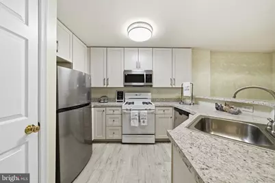 18805 Sparkling Water Drive #7/202, Germantown, MD 20874 - Photo 22