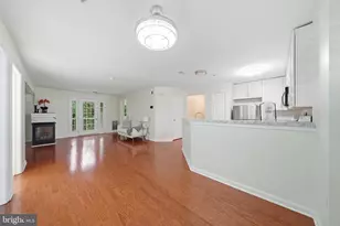 18805 Sparkling Water Dr, Germantown, MD 20874 - Photo 16