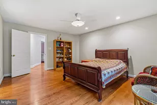 10005 Apple Hill Ct, Potomac, MD 20854 - Photo 44