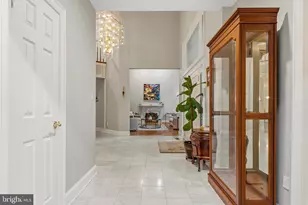 10005 Apple Hill Ct, Potomac, MD 20854 - Photo 6