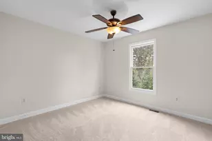 5820 Winegrove Ct, Derwood, MD 20855 - Photo 26