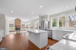 5820 Winegrove Ct, Derwood, MD 20855 - Photo 12