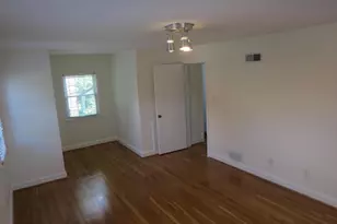 9603 Evergreen St, Silver Spring, MD 20901 - Photo 10