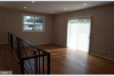 14117 London Lane, Rockville, MD 20853 - Photo 8