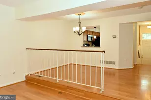 3838 Angelton Ct, Burtonsville, MD 20866 - Photo 12