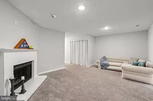 18005 Sunset Lake Ct, Olney, MD 20832 - Photo 28