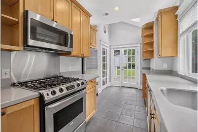 7013 Maple Avenue, Chevy Chase, MD 20815 - Photo 8