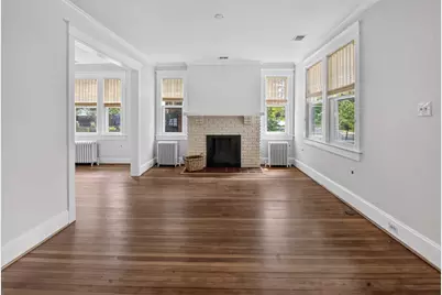 7013 Maple Avenue, Chevy Chase, MD 20815 - Photo 4