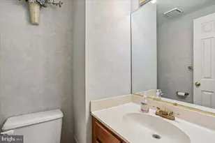 2459 McCormick Rd, Rockville, MD 20850 - Photo 8