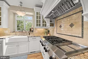11809 Becket St, Potomac, MD 20854 - Photo 18