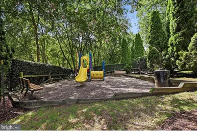 4902 Cloister Drive, North Bethesda, MD 20852 - Photo 32