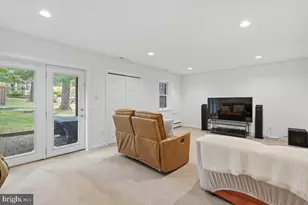 4902 Cloister Dr, North Bethesda, MD 20852 - Photo 28