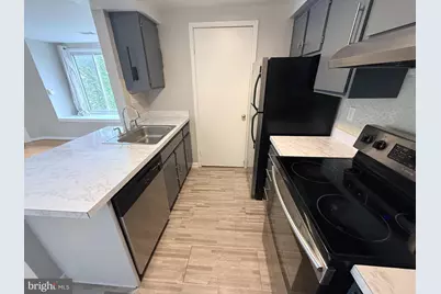 9802 Hellingly Place #109, Montgomery Village, MD 20886 - Photo 4