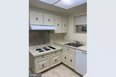 3383 S Leisure World Boulevard #92-1C, Silver Spring, MD 20906 - Photo 6