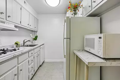 10320 Rockville Pike #201, Rockville, MD 20852 - Photo 12