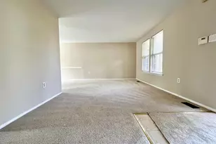 15705 Anamosa Dr, Derwood, MD 20855 - Photo 2