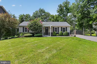 19510 Fisher Avenue, Poolesville, MD 20837 - Photo 1