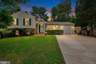 11 Lodge Pl, Rockville, MD 20850 - Photo 1