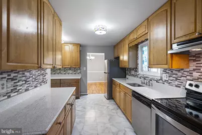 15021 Joshua Tree Road, Gaithersburg, MD 20878 - Photo 16