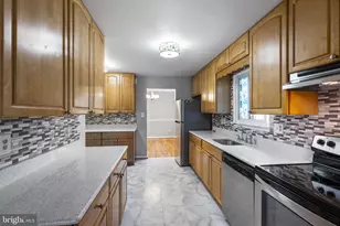 15021 Joshua Tree Rd, Gaithersburg, MD 20878 - Photo 16