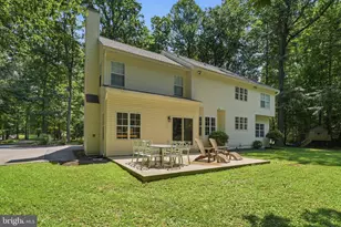 24204 Muscari Ct, Gaithersburg, MD 20882 - Photo 6
