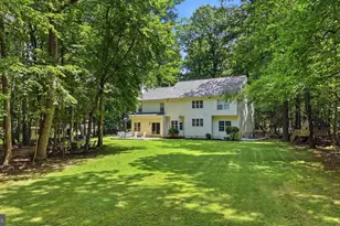 24204 Muscari Ct, Gaithersburg, MD 20882 - Photo 4