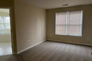 9425 Spruce Tree Cir, Bethesda, MD 20814 - Photo 8