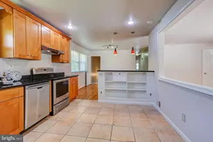 2708 Shanandale Dr, Silver Spring, MD 20904 - Photo 14