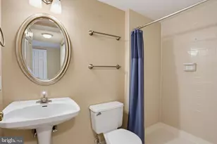 11 Grove Ridge Ct, Rockville, MD 20852 - Photo 26