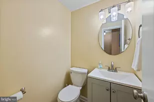 9132 September Ln, Silver Spring, MD 20901 - Photo 26
