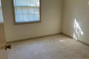 7213 Righters Mill Rd, Rockville, MD 20855 - Photo 14