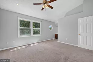 12547 Coral Grove Pl, Germantown, MD 20874 - Photo 4