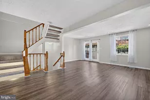 12547 Coral Grove Pl, Germantown, MD 20874 - Photo 2