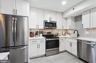 610 Azalea Dr, Rockville, MD 20850 - Photo 10