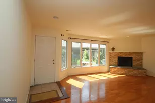 31 Valerian Ct, Rockville, MD 20852 - Photo 18