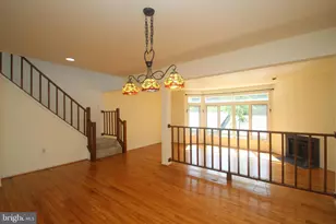 31 Valerian Ct, Rockville, MD 20852 - Photo 8