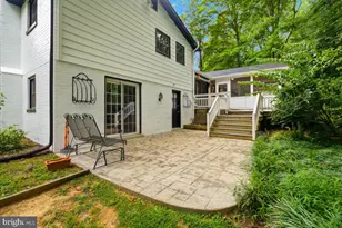8906 Transue Dr, Bethesda, MD 20817 - Photo 26