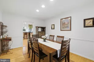 8906 Transue Dr, Bethesda, MD 20817 - Photo 8