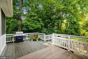 8906 Transue Dr, Bethesda, MD 20817 - Photo 24