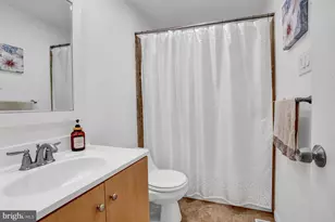 12911 Walnut View Ct, Germantown, MD 20874 - Photo 14