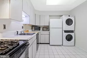 4620 N Park Ave, Chevy Chase, MD 20815 - Photo 12