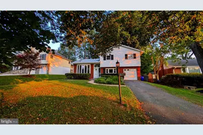 5908 Greentree Road, Bethesda, MD 20817 - Photo 1
