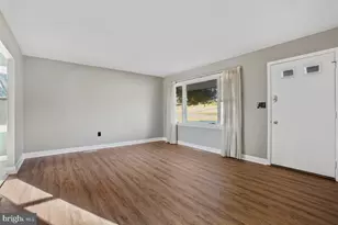 12316 Fountain Dr, Clarksburg, MD 20871 - Photo 4