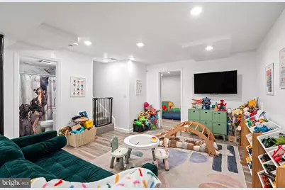 1007 Arcola Avenue, Silver Spring, MD 20902 - Photo 24