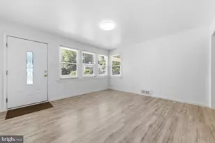 1118 Allison Dr, Rockville, MD 20851 - Photo 2