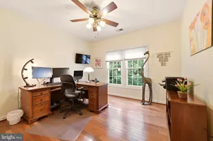 16522 Harbour Town Dr, Ashton, MD 20861 - Photo 30