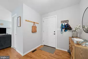 9500 Bell Vernon Pl, Gaithersburg, MD 20886 - Photo 4