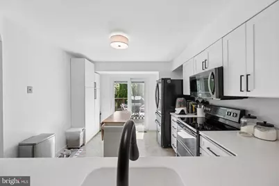 9500 Bell Vernon Place, Gaithersburg, MD 20886 - Photo 16