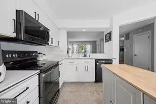 9500 Bell Vernon Pl, Gaithersburg, MD 20886 - Photo 20